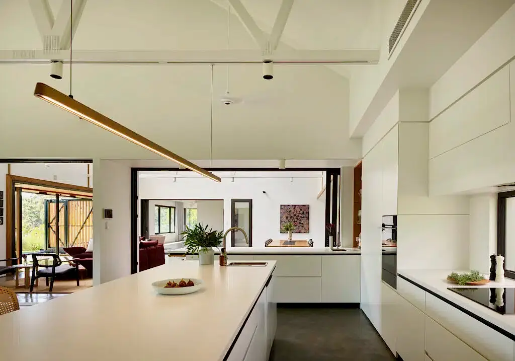 Kingfisher Residence ee windows